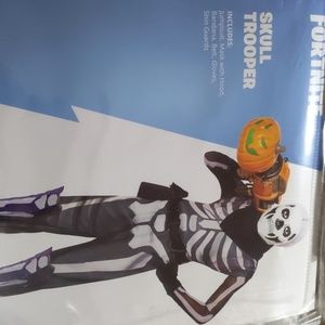 Skull trooper costume